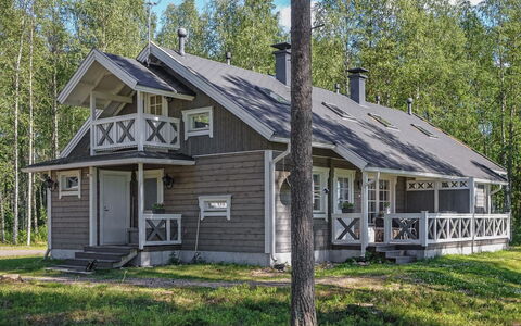 Aallotar Kuiskaus: Waterway, Bank, Watercourse, Lake, Cottage, Forest, Channel, Reservoir, Log Cabin