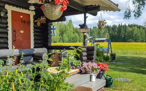 Hilupilttuu: Waterway, Bank, Watercourse, Lake, Cottage, Forest, Channel, Reservoir, Log Cabin