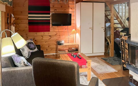 Nurmennunnu: Wood, Snow, Winter, Cottage, Freezing, Home, Log Cabin, Larch, Siding