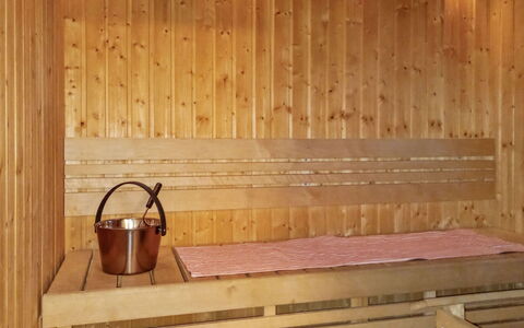 Hovitahko a 1: Wood, Cottage, Log Cabin, Forest, Shed, Garden Buildings, Larch, Woodland, Wood Stain