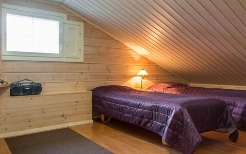 Karitahko a 8: Waterway, Bank, Watercourse, Lake, Cottage, Forest, Channel, Reservoir, Log Cabin