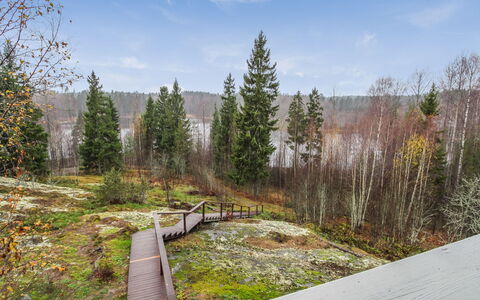 Dominus: Tree, Bank, House, Cottage, Lake, Pond, Forest, Log Cabin