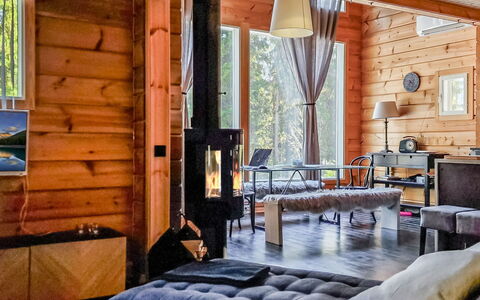 Villa Savonia: Tree, Bank, House, Cottage, Lake, Pond, Forest, Log Cabin