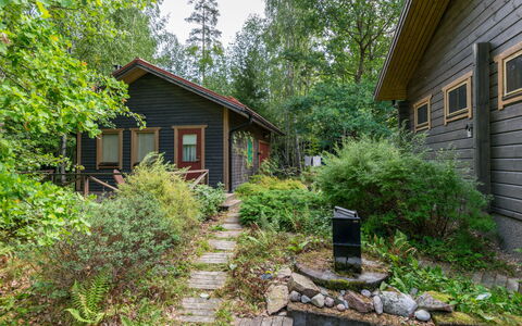 Metsä-Iivari: Window, Home, Wood, House, Siding, Cottage, Roof, Freezing, Sash Window, Slope