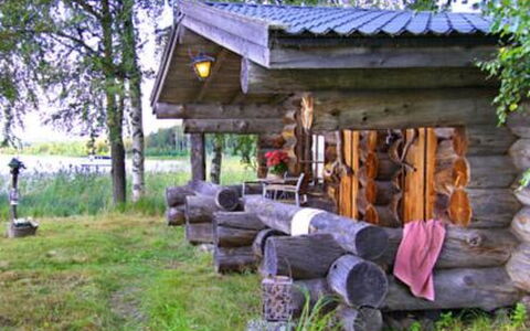 Kopinkallio 3: Furniture, Flooring, Interior Design, Wall, Floor, Couch, Wood, Living Room, Wood Flooring, Room