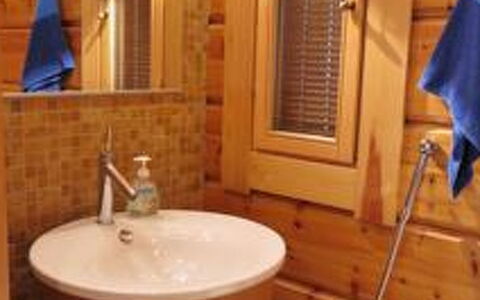 Villa Pinjaranta: Cottage, House, Home, Garden Buildings, Siding, Log Cabin, Farmhouse, Estate, Shed, Yard