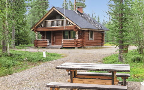 Jäkälä: Cottage, House, Home, Garden Buildings, Siding, Log Cabin, Farmhouse, Estate, Shed, Yard