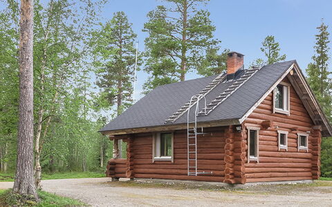 Jäkälä: Cottage, House, Home, Garden Buildings, Siding, Log Cabin, Farmhouse, Estate, Shed, Yard