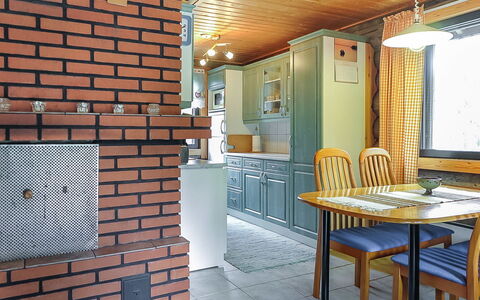 Jäkälä: Cottage, House, Home, Garden Buildings, Siding, Log Cabin, Farmhouse, Estate, Shed, Yard