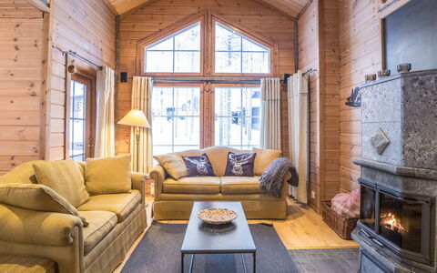 Poronpurema a: Wood, Home, Cottage, Ceiling, Log Cabin, Living Room, Freezing, Couch, Winter, Hardwood