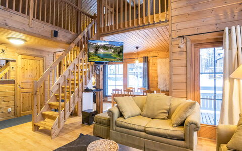 Poronpurema a: Wood, Home, Ceiling, Floor, Cottage, Log Cabin, Hardwood, Wood Stain, Lumber, Beam