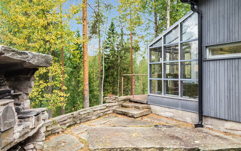Atelje 4: Grass, House, Cottage, Land Lot, Home, Estate, Lawn, Siding, Farmhouse, Porch