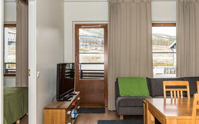 Nordic Chalet 8106