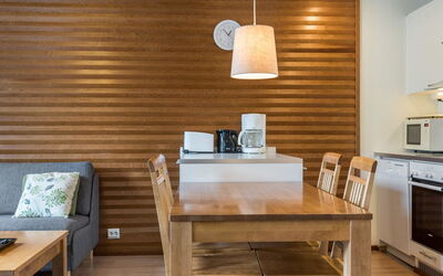 Nordic Chalet 8106