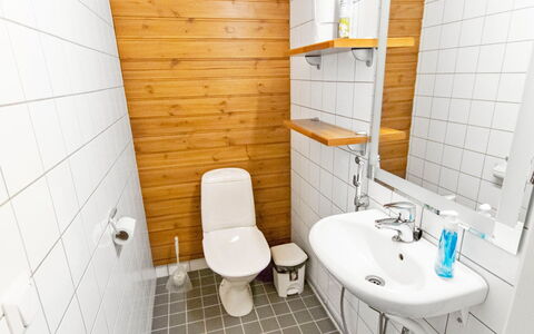 Ylläs Chalets A508: Waterway, Bank, Watercourse, Lake, Cottage, Forest, Channel, Reservoir, Log Cabin