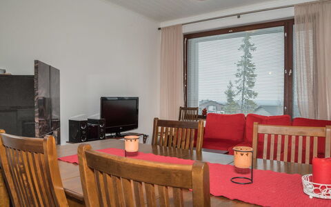 Villa Ylläs 102: Waterway, Bank, Watercourse, Lake, Cottage, Forest, Channel, Reservoir, Log Cabin