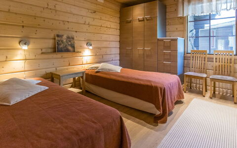 Villa Lumo (Ent. Ylläskyrö): Floor, Flooring, Interior Design, Furniture, Wood, Ceiling, Wood Flooring, Room, Bedroom, Bed
