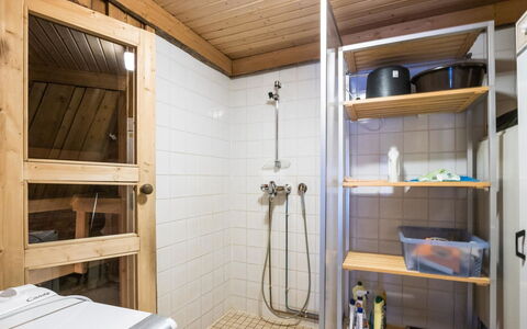Lomaylläs D58 Palovaarankaarre 11B: Swimming Pool, Farmhouse, Estate, Villa, Resort, Eco Hotel, Hacienda, Backyard