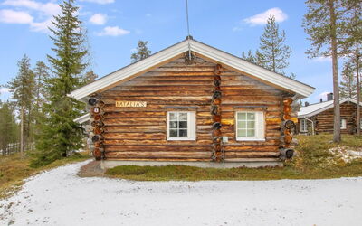 Lomaylläs D58 Palovaarankaarre 11B