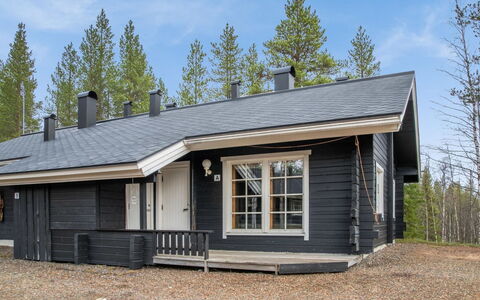 Lomaylläs H113 Pistopolku 5A: Waterway, Bank, Watercourse, Lake, Cottage, Forest, Channel, Reservoir, Log Cabin