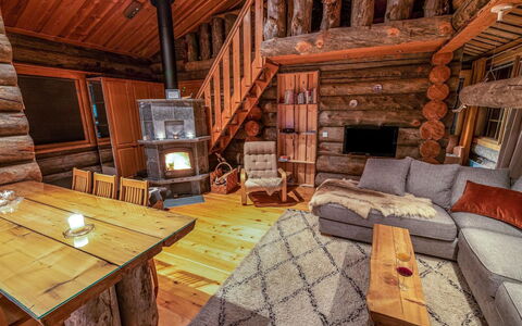 Karkelo: Waterway, Bank, Watercourse, Lake, Cottage, Forest, Channel, Reservoir, Log Cabin