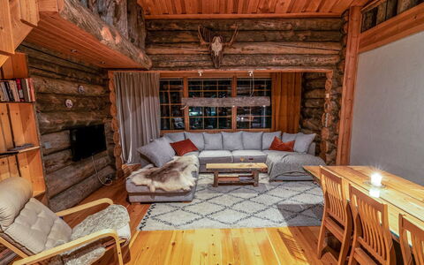 Karkelo: Waterway, Bank, Watercourse, Lake, Cottage, Forest, Channel, Reservoir, Log Cabin