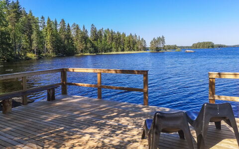 Eräkorven Kelotupa: Blue, Water, Lake, Plank, Hardwood, Boardwalk, Larch, Sound, Dock, Deck