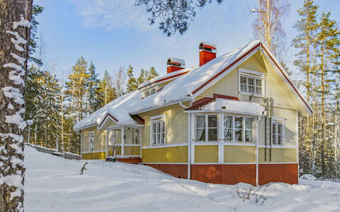 Villa Kukkapää: Wood, Cottage, Log Cabin, Forest, Shed, Garden Buildings, Larch, Woodland, Wood Stain