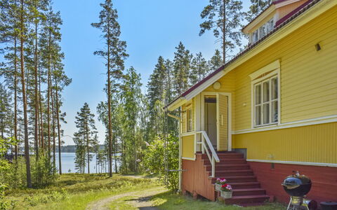 Villa Kukkapää: Wood, Cottage, Log Cabin, Forest, Shed, Garden Buildings, Larch, Woodland, Wood Stain