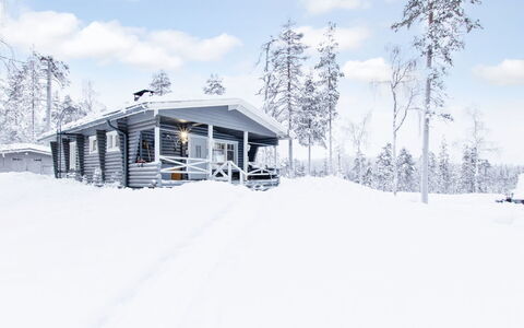 Jousimaja: Bed, Furniture, Bedroom, Interior Design, Bedding, Bed Sheet, Flooring, Wood, Floor, Room