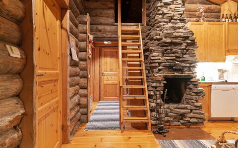 Lomaylläs D59 Palovaarankaarre 13 a: Wood, Cottage, Log Cabin, Forest, Shed, Garden Buildings, Larch, Woodland, Wood Stain