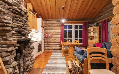 Lomaylläs D59 Palovaarankaarre 13 a: Wood, Cottage, Log Cabin, Forest, Shed, Garden Buildings, Larch, Woodland, Wood Stain