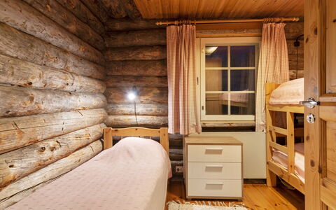 Lomaylläs D59 Palovaarankaarre 13 a: Wood, Cottage, Log Cabin, Forest, Shed, Garden Buildings, Larch, Woodland, Wood Stain