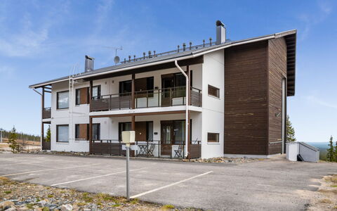 Villa Ylläs 201: Wood, Siding, Cottage, House, Home, Plank, Garden Buildings, Log Cabin, Hardwood, Porch
