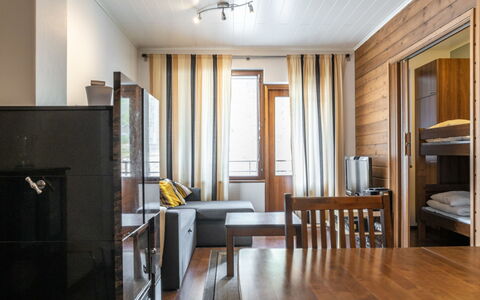 Villa Ylläs 201: Wood, Siding, Cottage, House, Home, Plank, Garden Buildings, Log Cabin, Hardwood, Porch