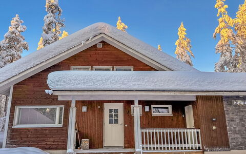 Kuura: Wood, Siding, Cottage, House, Home, Plank, Garden Buildings, Log Cabin, Hardwood, Porch