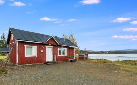 Tammukka i: Cottage, House, Home, Garden Buildings, Siding, Log Cabin, Farmhouse, Estate, Shed, Yard
