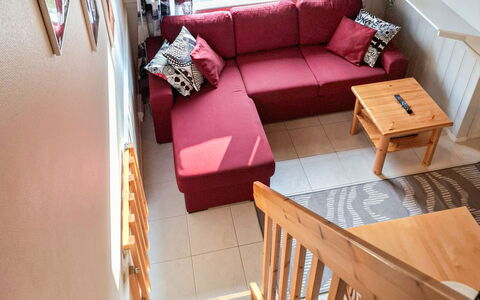 Yllästar 1 As 211 Aamurusko: Furniture, Flooring, Floor, Wood, Interior Design, Couch, Room, Living Room, Home, Apartment