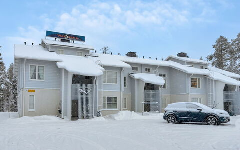 Yllästar 2 As 406: Cottage, House, Home, Garden Buildings, Siding, Log Cabin, Farmhouse, Estate, Shed, Yard