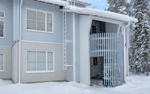 Yllästar 2 As 406: Cottage, House, Home, Garden Buildings, Siding, Log Cabin, Farmhouse, Estate, Shed, Yard