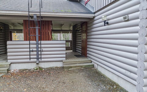 Ylläksen Tunturihonkamaja a 1: Cottage, House, Home, Garden Buildings, Siding, Log Cabin, Farmhouse, Estate, Shed, Yard