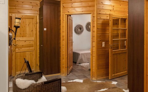Lehtovilla a: Wood, Siding, Cottage, House, Home, Plank, Garden Buildings, Log Cabin, Hardwood, Porch
