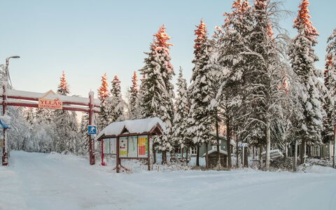 Yllästokka 7: Cottage, House, Home, Garden Buildings, Siding, Log Cabin, Farmhouse, Estate, Shed, Yard