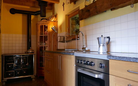 Rustico Cà Dru Lurenz: Countertop, Cabinetry, Kitchen, Room, Furniture, Property, Kitchen Stove, Tile, Sink, Lighting