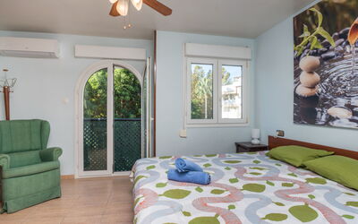 Accommodation:&nbsp;Atria 152.2