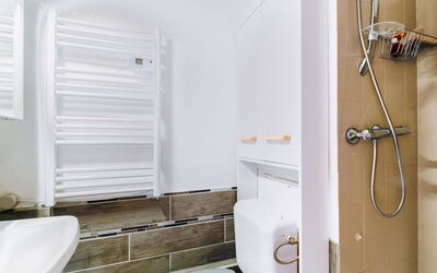 Accommodation:&nbsp;Floralies i 140.6
