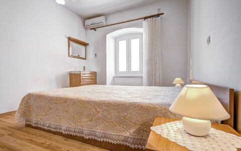 Branko: Furniture, Property, Window, Comfort, Wood, Textile, Lighting, Interior Design, Shade