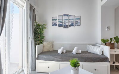 Accommodation:&nbsp;La Mer 151.3
