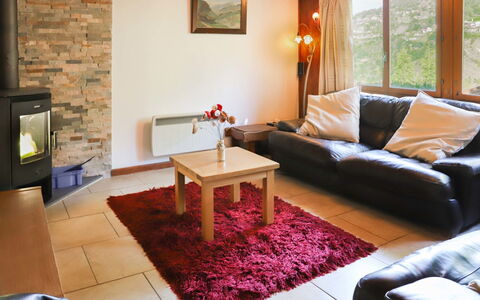 Le Raccard: Furniture, Table, Picture Frame, Wood, Comfort, Purple, Living Room, Couch, Flooring, Floor