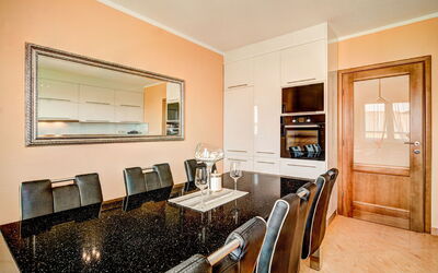 Accommodation:&nbsp;Tommy 516.2